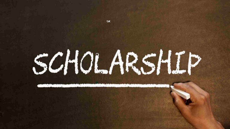 US or UK? The Fulbright and Chevening Scholarships Guide to Making the Right Choice